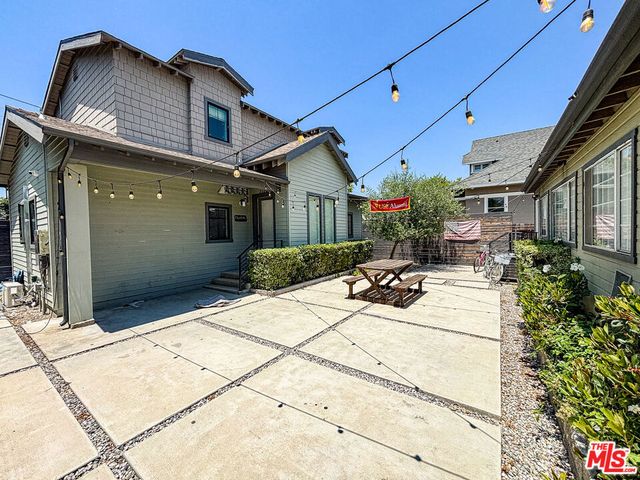 2127 Portland Street, Los Angeles, CA 90007