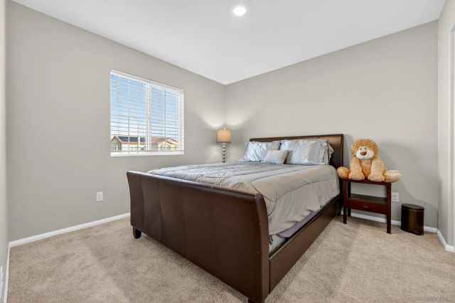 28331 Memory Ln, Winchester, CA 92596