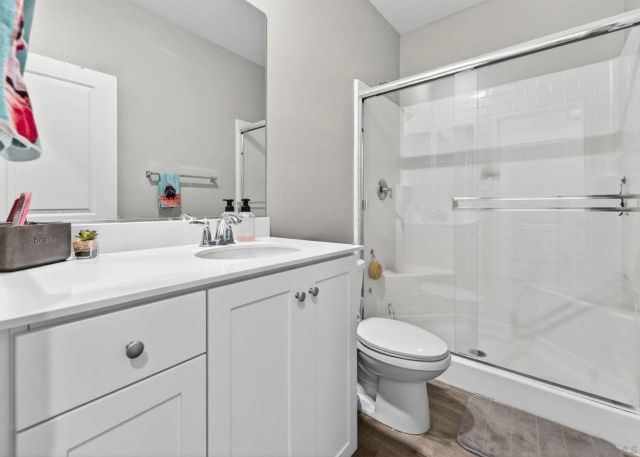 28331 Memory Ln, Winchester, CA 92596