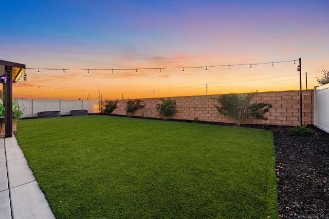 28331 Memory Ln, Winchester, CA 92596