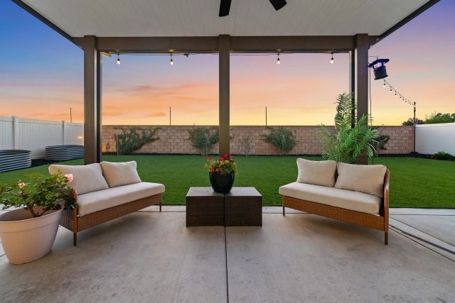 28331 Memory Ln, Winchester, CA 92596