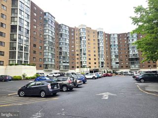 15115 INTERLACHEN DR #3-311, Silver Spring, MD 20906