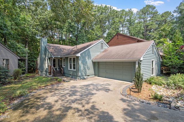 27 Clover Drive, Chapel Hill, NC 27517