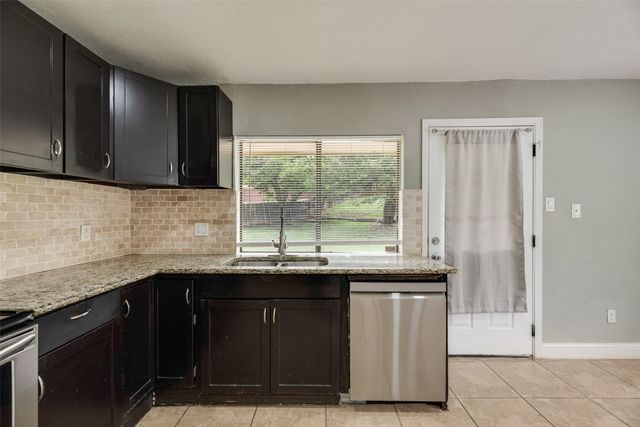 1732 Delaford Court, Carrollton, TX 75007