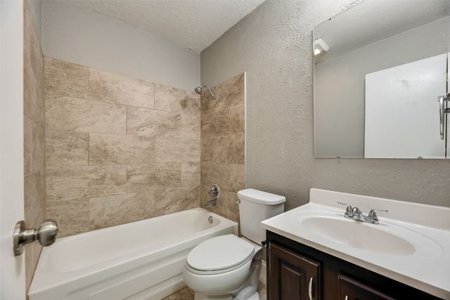 1732 Delaford Court, Carrollton, TX 75007