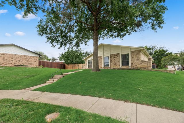1732 Delaford Court, Carrollton, TX 75007