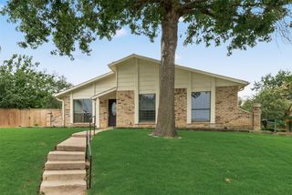 1732 Delaford Court, Carrollton, TX 75007