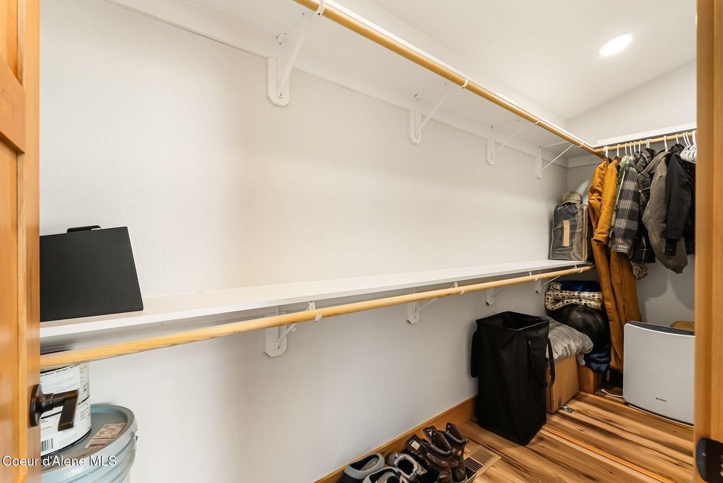 87 Teal LN, Sagle, ID 83860 photo 23