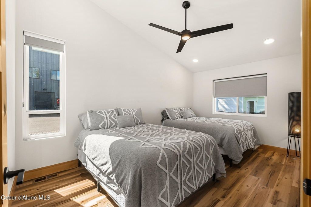 87 Teal LN, Sagle, ID 83860 photo 28