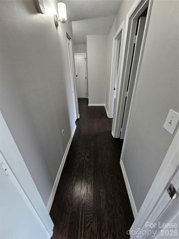 4811 Spring Lake Drive E, Charlotte, NC 28212