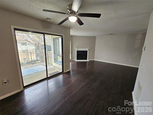 4811 Spring Lake Drive E, Charlotte, NC 28212