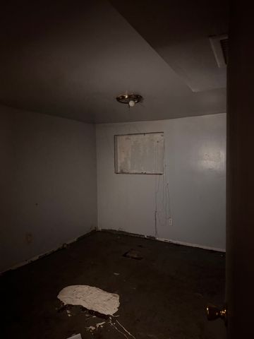 7731 S Colfax Avenue, Chicago, IL 60649