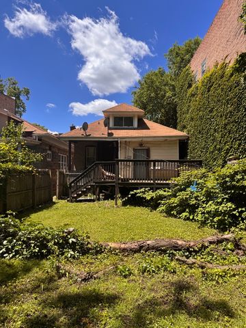 7731 S Colfax Avenue, Chicago, IL 60649