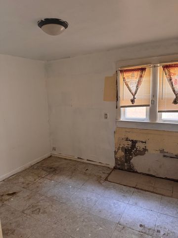 7731 S Colfax Avenue, Chicago, IL 60649