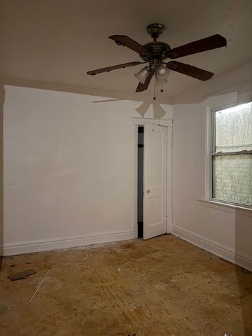 7731 S Colfax Avenue, Chicago, IL 60649