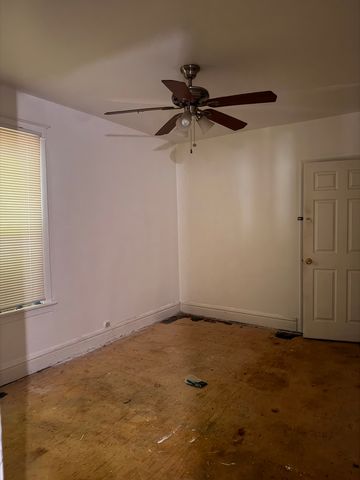 7731 S Colfax Avenue, Chicago, IL 60649