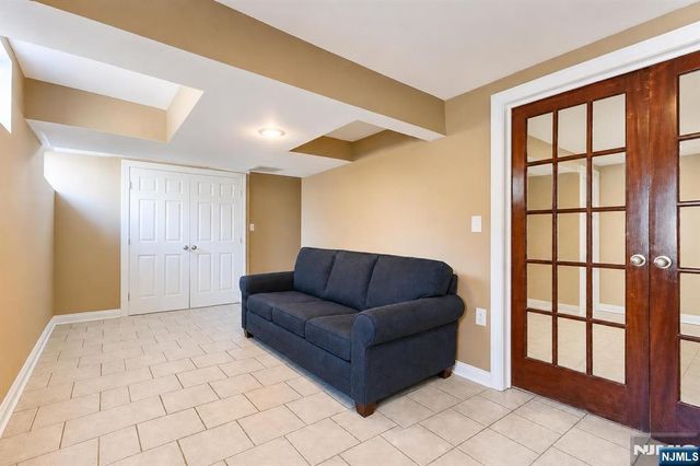 2 San Bar Drive, Jefferson Township, NJ 07849