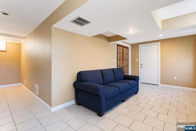 2 San Bar Drive, Jefferson Township, NJ 07849