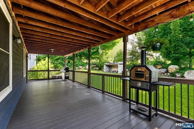 2 San Bar Drive, Jefferson Township, NJ 07849