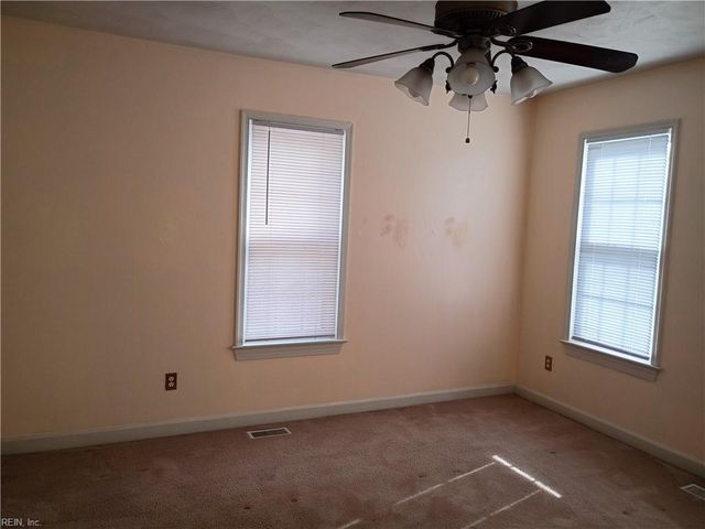 1213 Holly AVE, Chesapeake, VA 23324