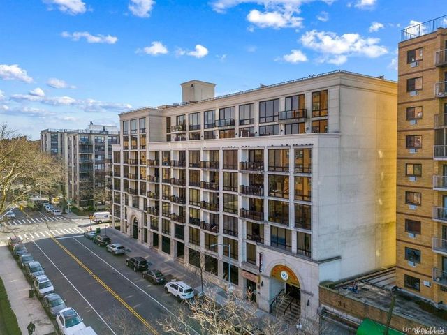 63-36 99th Street 6D, Rego Park, NY 11374