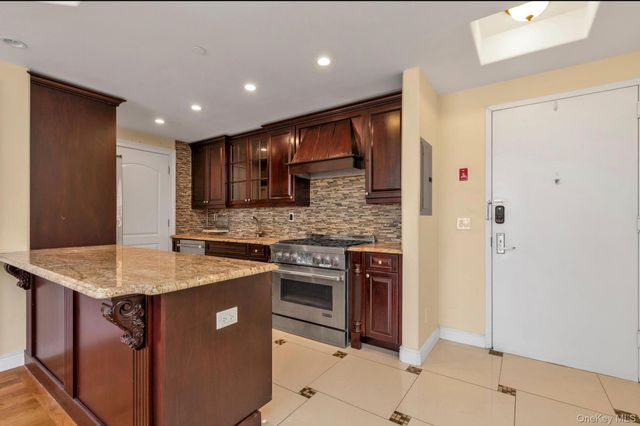 63-36 99th Street 6D, Rego Park, NY 11374