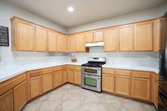 3047 Kalei Court, Perris, CA 92571
