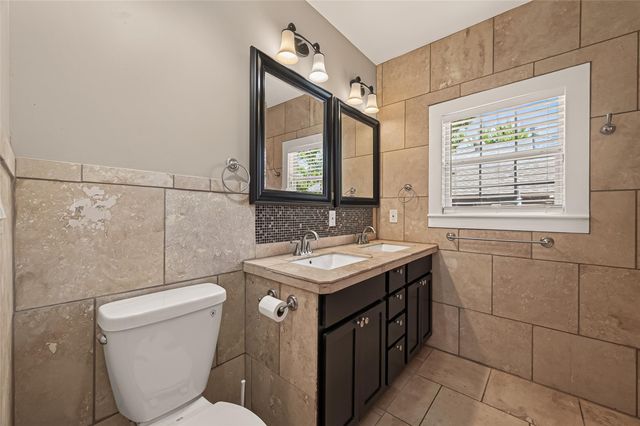 1419 Lombardy Street, Houston, TX 77023