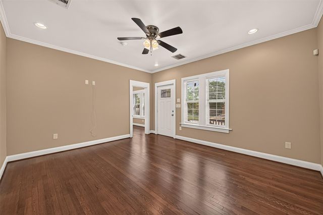 1419 Lombardy Street, Houston, TX 77023