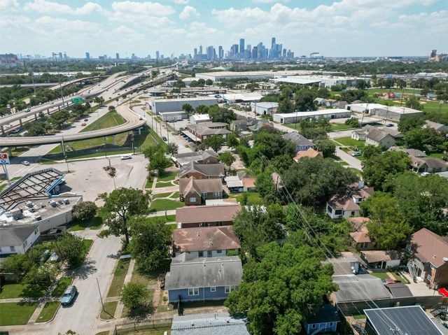 1419 Lombardy Street, Houston, TX 77023