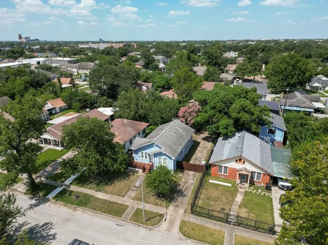 1419 Lombardy Street, Houston, TX 77023