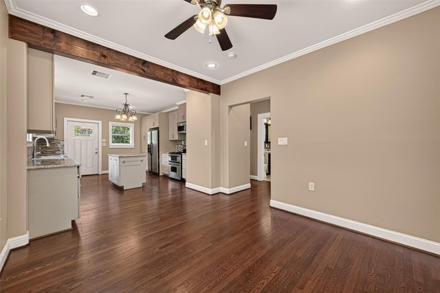 1419 Lombardy Street, Houston, TX 77023