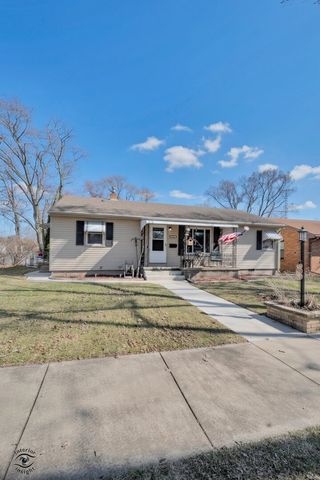 1562 S 5th Avenue, Kankakee, IL 60901