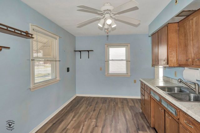 1562 S 5th Avenue, Kankakee, IL 60901