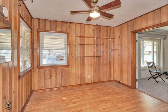 1562 S 5th Avenue, Kankakee, IL 60901