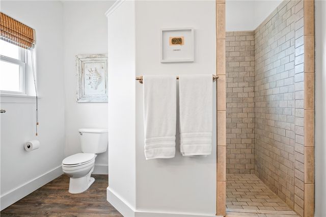 652 Anchor Dr, Port Aransas, TX 78373