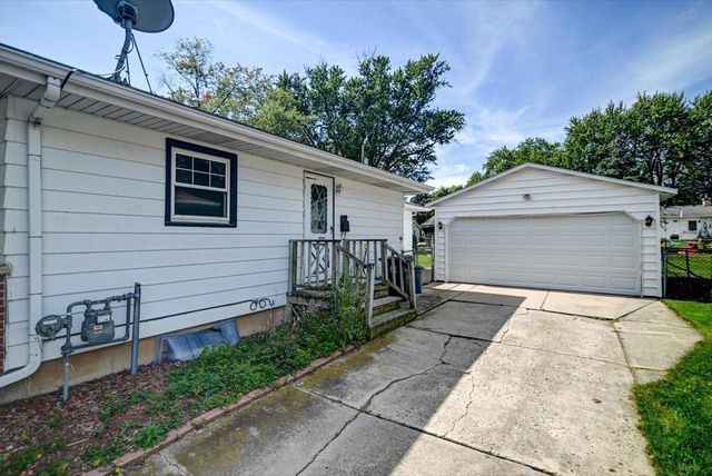 1338 Forster Drive, Madison, WI 53704