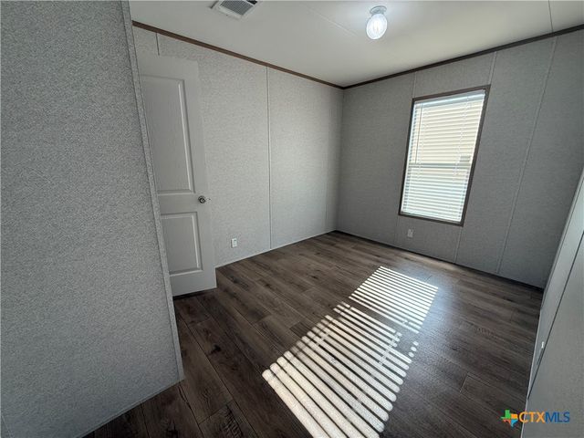 175 Altidore Avenue, Dale, TX 78616