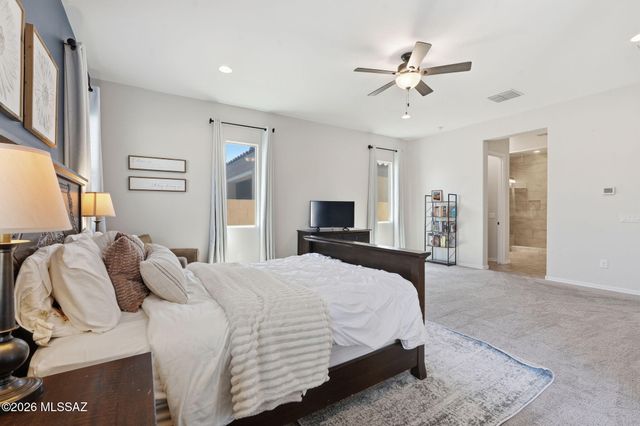 1076 W Desert Firetail Lane, Oro Valley, AZ 85755