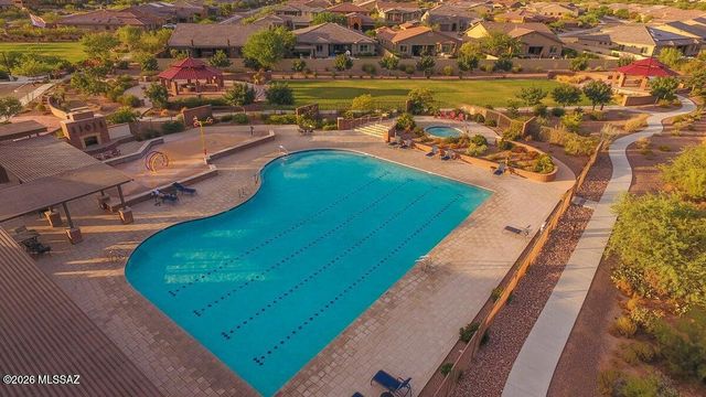 1076 W Desert Firetail Lane, Oro Valley, AZ 85755