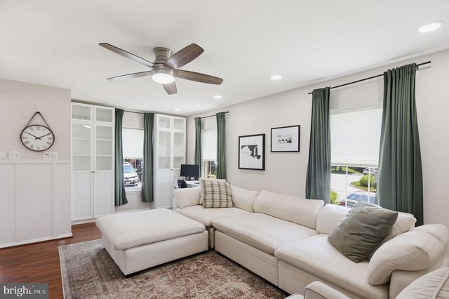 1010 TENNANT HARBOUR, Pasadena, MD 21122