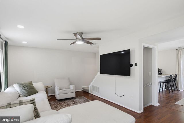 1010 TENNANT HARBOUR, Pasadena, MD 21122