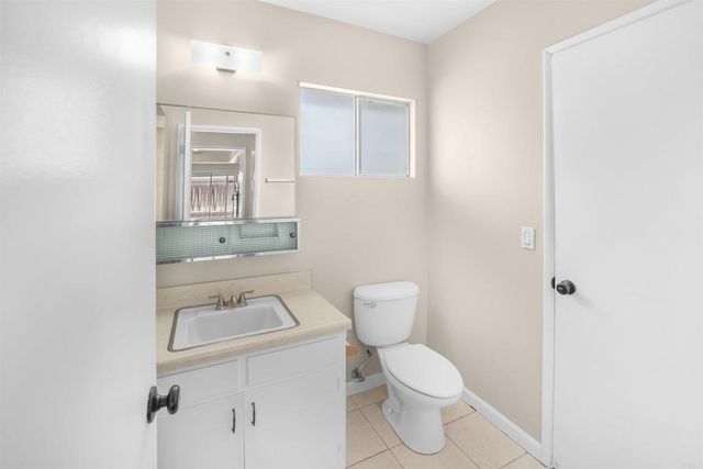 626 E Wright Street, Hemet, CA 92543