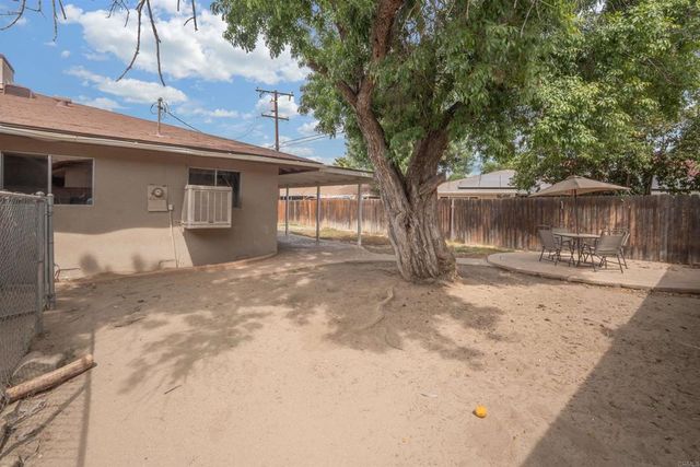 626 E Wright Street, Hemet, CA 92543