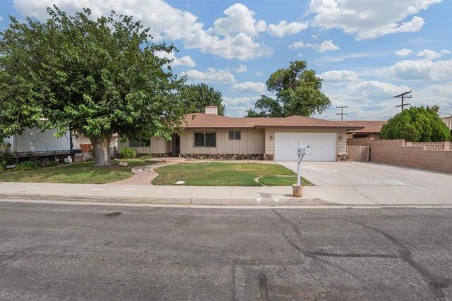626 E Wright Street, Hemet, CA 92543