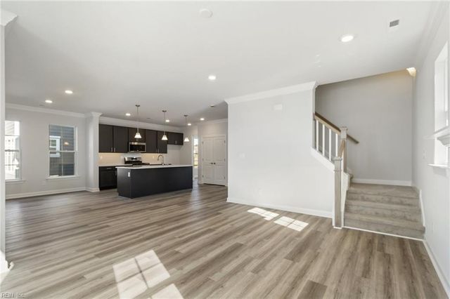 2205 Sanibel LN, Chesapeake, VA 23321