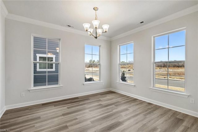 2205 Sanibel LN, Chesapeake, VA 23321