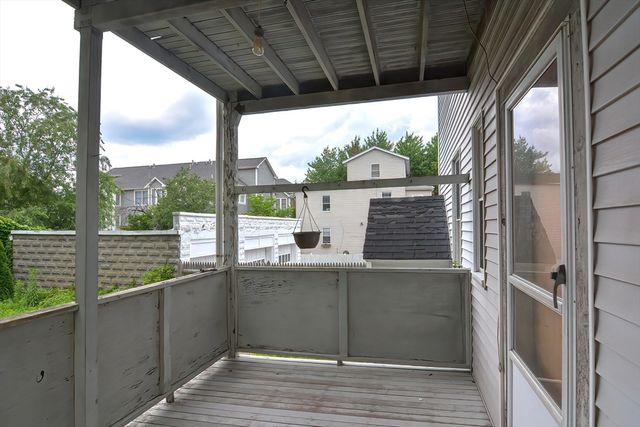 108 Beacon St 1, Somerville, MA 02143