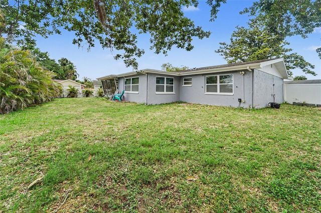 3528 ROCK ROYAL DRIVE, Holiday, FL 34691
