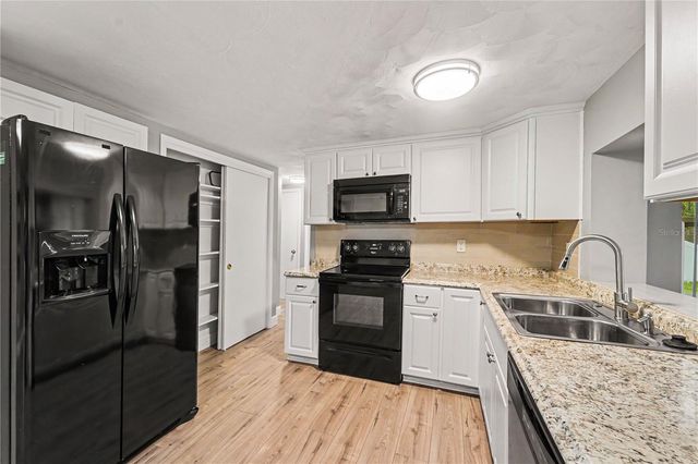 3528 ROCK ROYAL DRIVE, Holiday, FL 34691